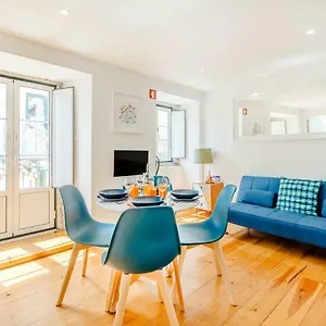 alfama-charming-apartment-lisbon.hotels-lisbon-portugal.com/